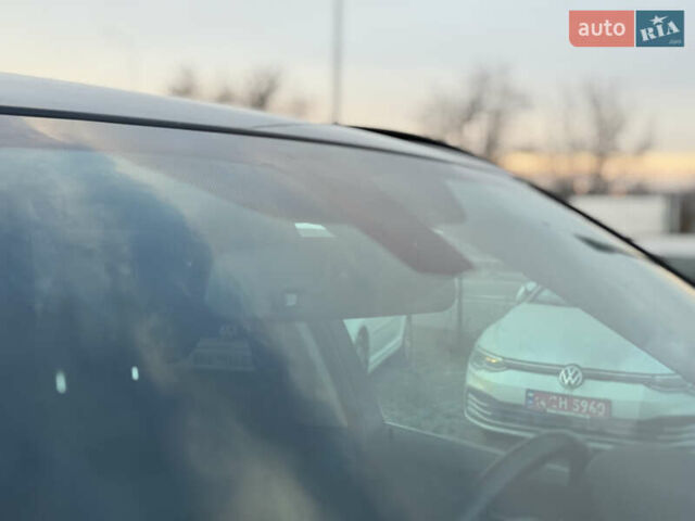 Черный БМВ Х5, объемом двигателя 2 л и пробегом 100 тыс. км за 35000 $, фото 99 на Automoto.ua