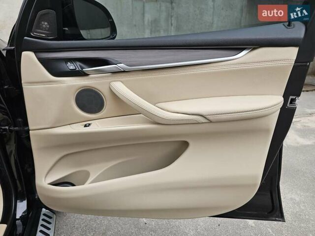 Черный БМВ Х5, объемом двигателя 2 л и пробегом 144 тыс. км за 33999 $, фото 63 на Automoto.ua