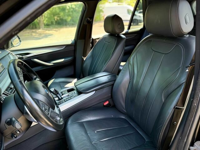 Чорний БМВ Х5, об'ємом двигуна 2 л та пробігом 49 тис. км за 15700 $, фото 8 на Automoto.ua