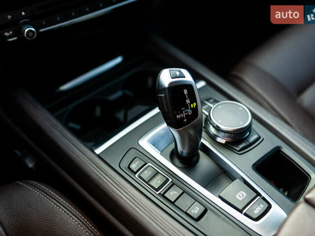 Черный БМВ Х5, объемом двигателя 2 л и пробегом 80 тыс. км за 37000 $, фото 18 на Automoto.ua