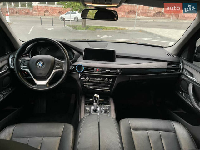 Чорний БМВ Х5, об'ємом двигуна 2 л та пробігом 117 тис. км за 33900 $, фото 24 на Automoto.ua
