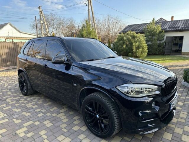 Чорний БМВ Х5, об'ємом двигуна 3 л та пробігом 176 тис. км за 38000 $, фото 4 на Automoto.ua