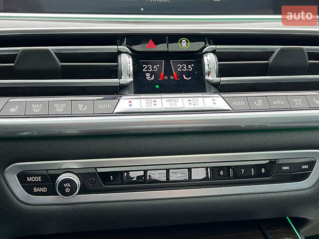 Чорний БМВ Х5, об'ємом двигуна 3 л та пробігом 200 тис. км за 40500 $, фото 17 на Automoto.ua