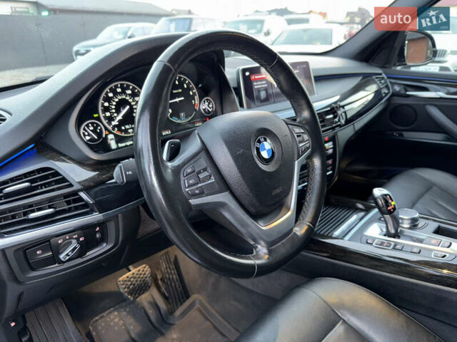 Черный БМВ Х5, объемом двигателя 2 л и пробегом 100 тыс. км за 29900 $, фото 41 на Automoto.ua