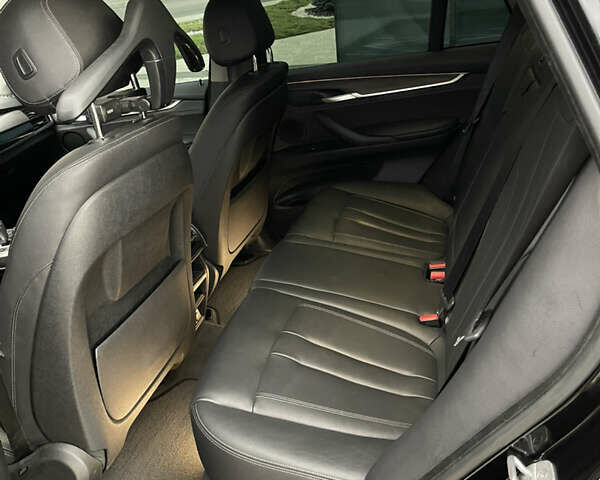 Чорний БМВ Х5, об'ємом двигуна 2 л та пробігом 117 тис. км за 33900 $, фото 19 на Automoto.ua