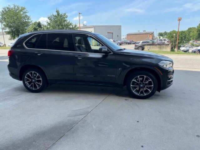 Черный БМВ Х5, объемом двигателя 2 л и пробегом 39 тыс. км за 35200 $, фото 3 на Automoto.ua