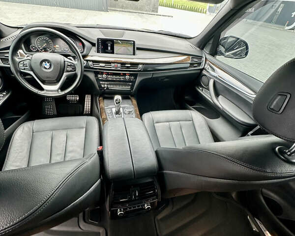 Черный БМВ Х5, объемом двигателя 3 л и пробегом 53 тыс. км за 32222 $, фото 4 на Automoto.ua