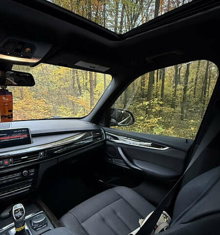 Черный БМВ Х5, объемом двигателя 2.98 л и пробегом 100 тыс. км за 28900 $, фото 9 на Automoto.ua