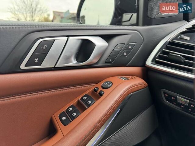 Чорний БМВ Х5, об'ємом двигуна 4.39 л та пробігом 112 тис. км за 51900 $, фото 91 на Automoto.ua