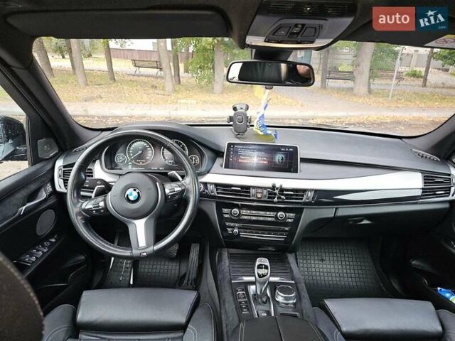 БМВ Х5 2018 в Прилуках на Automoto.ua Черный БМВ Х5, объемом двигателя 2.99 л и пробегом 220 тыс. км за 40800 $, фото 4 на Automoto.ua