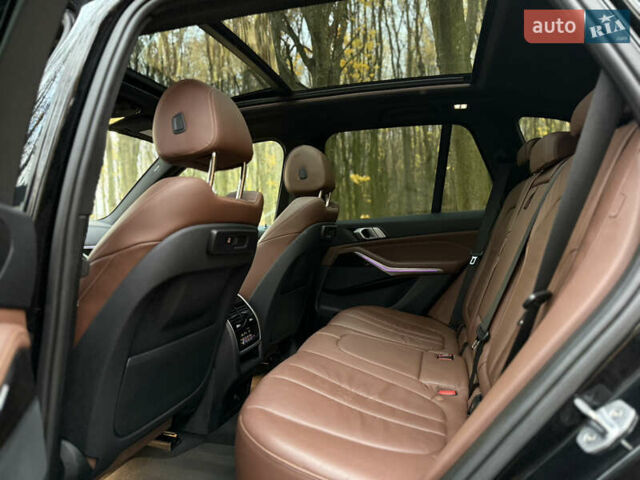Черный БМВ Х5, объемом двигателя 3 л и пробегом 249 тыс. км за 36000 $, фото 11 на Automoto.ua