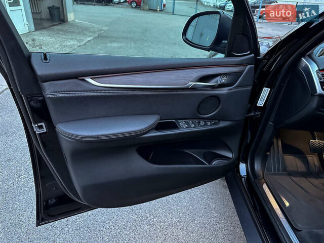 Чорний БМВ Х5, об'ємом двигуна 2 л та пробігом 67 тис. км за 39000 $, фото 10 на Automoto.ua