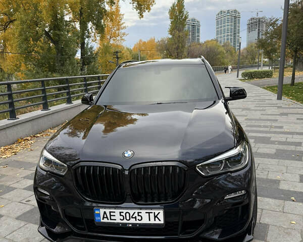 БМВ Х5 2018 в Днепре (Днепропетровске) на Automoto.ua Черный БМВ Х5, объемом двигателя 3 л и пробегом 82 тыс. км за 62000 $, фото 2 на Automoto.ua