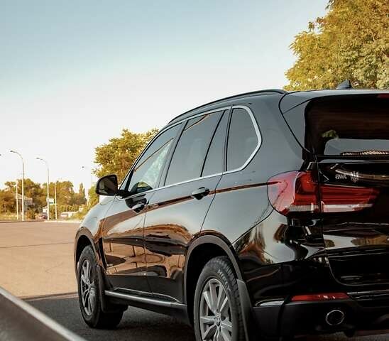 Черный БМВ Х5, объемом двигателя 2 л и пробегом 212 тыс. км за 38900 $, фото 10 на Automoto.ua