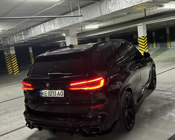 БМВ Х5 2018 в Днепре (Днепропетровске) на Automoto.ua Черный БМВ Х5, объемом двигателя 3 л и пробегом 92 тыс. км за 56900 $, фото 33 на Automoto.ua