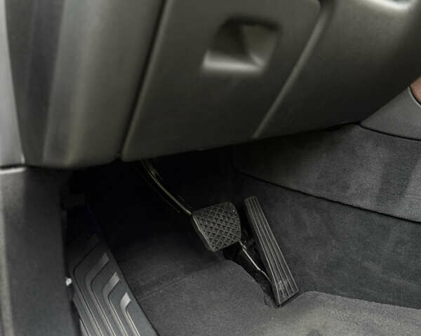 Черный БМВ Х5, объемом двигателя 3 л и пробегом 249 тыс. км за 36000 $, фото 34 на Automoto.ua