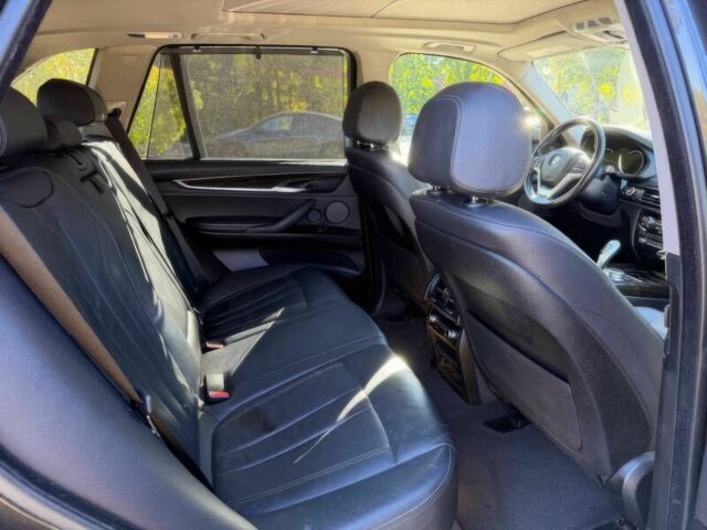 Чорний БМВ Х5, об'ємом двигуна 3 л та пробігом 37 тис. км за 8500 $, фото 11 на Automoto.ua