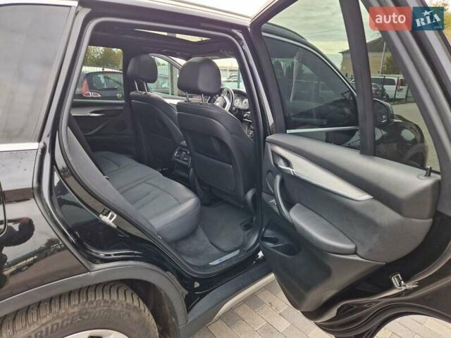 Черный БМВ Х5, объемом двигателя 2 л и пробегом 117 тыс. км за 31700 $, фото 44 на Automoto.ua