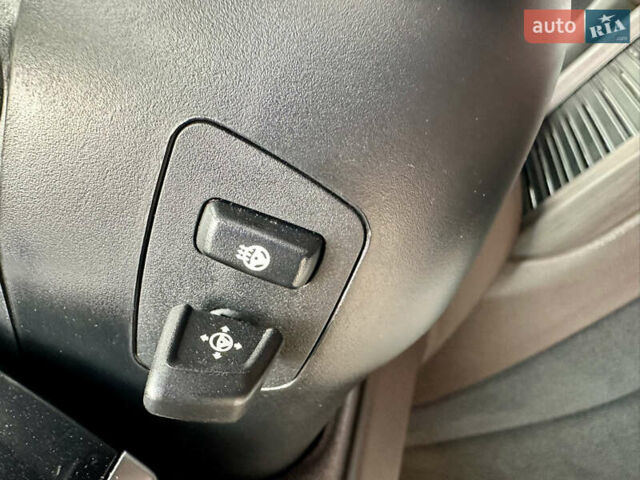 Черный БМВ Х5, объемом двигателя 2 л и пробегом 126 тыс. км за 29950 $, фото 17 на Automoto.ua