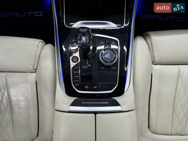 Черный БМВ Х5, объемом двигателя 3 л и пробегом 140 тыс. км за 54500 $, фото 26 на Automoto.ua