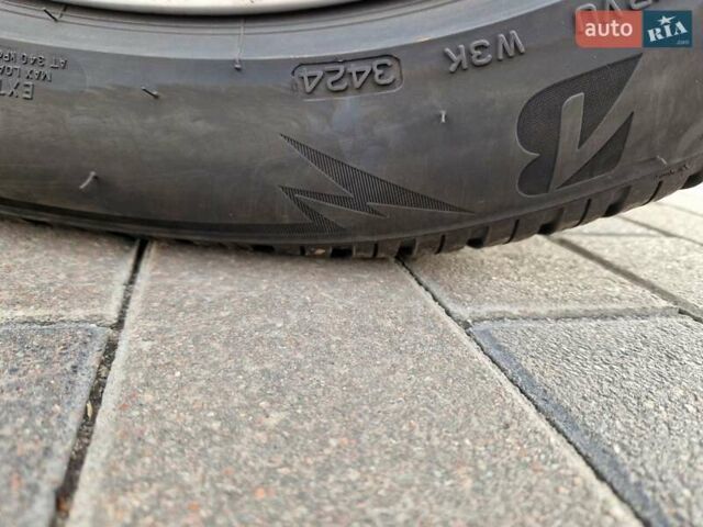 Черный БМВ Х5, объемом двигателя 2 л и пробегом 117 тыс. км за 31700 $, фото 60 на Automoto.ua