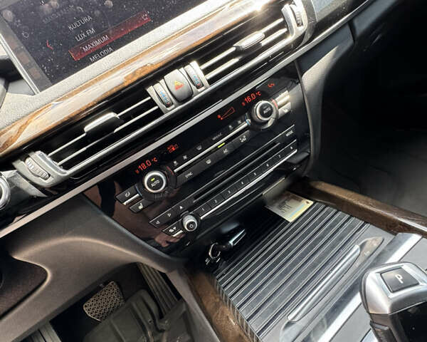 Черный БМВ Х5, объемом двигателя 2 л и пробегом 54 тыс. км за 37700 $, фото 18 на Automoto.ua