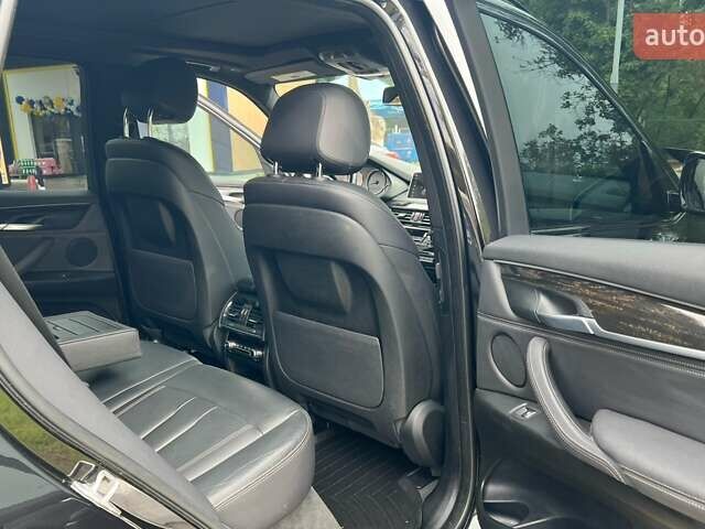 Черный БМВ Х5, объемом двигателя 3 л и пробегом 132 тыс. км за 29999 $, фото 27 на Automoto.ua