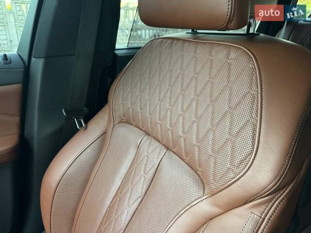 Чорний БМВ Х5, об'ємом двигуна 4.39 л та пробігом 112 тис. км за 53900 $, фото 103 на Automoto.ua