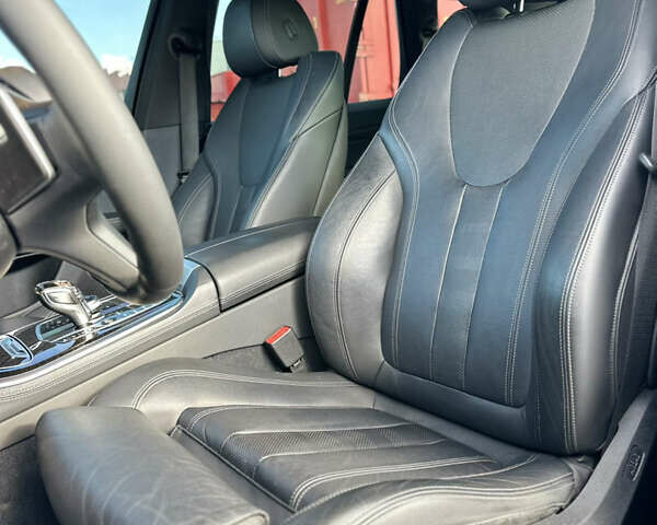 Чорний БМВ Х5, об'ємом двигуна 3 л та пробігом 150 тис. км за 45900 $, фото 8 на Automoto.ua