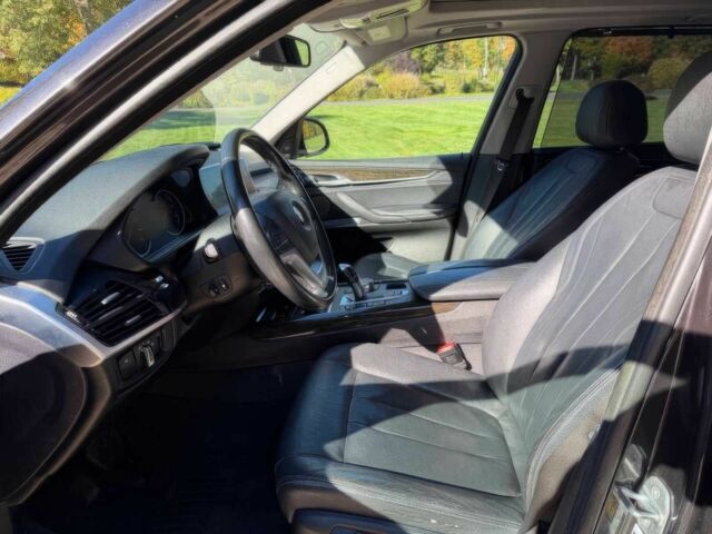 Чорний БМВ Х5, об'ємом двигуна 3 л та пробігом 37 тис. км за 8500 $, фото 9 на Automoto.ua