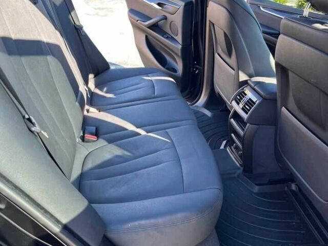 Черный БМВ Х5, объемом двигателя 2 л и пробегом 63 тыс. км за 9600 $, фото 5 на Automoto.ua