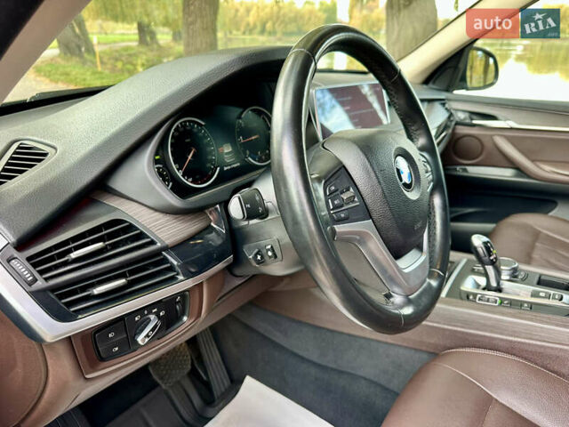 Черный БМВ Х5, объемом двигателя 2 л и пробегом 126 тыс. км за 29950 $, фото 16 на Automoto.ua