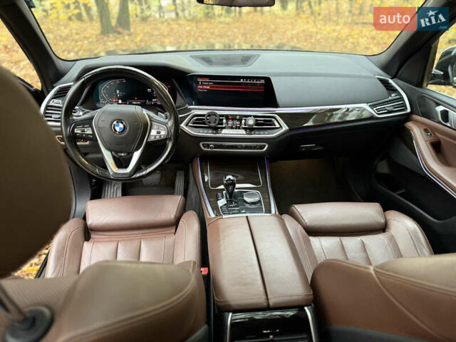 Черный БМВ Х5, объемом двигателя 3 л и пробегом 249 тыс. км за 36000 $, фото 9 на Automoto.ua