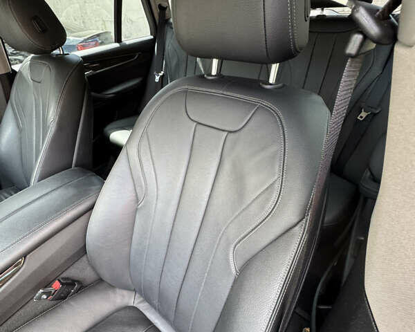 Черный БМВ Х5, объемом двигателя 2 л и пробегом 54 тыс. км за 37700 $, фото 13 на Automoto.ua