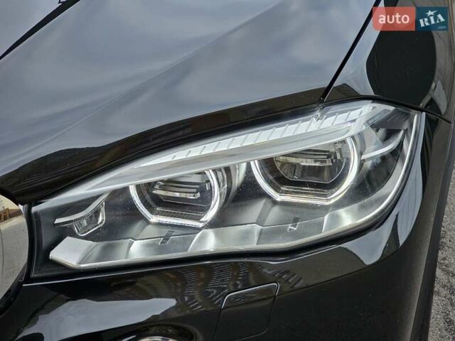 Черный БМВ Х5, объемом двигателя 2 л и пробегом 144 тыс. км за 33999 $, фото 11 на Automoto.ua