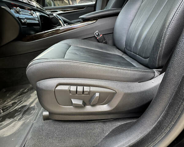 Черный БМВ Х5, объемом двигателя 2 л и пробегом 54 тыс. км за 37700 $, фото 12 на Automoto.ua