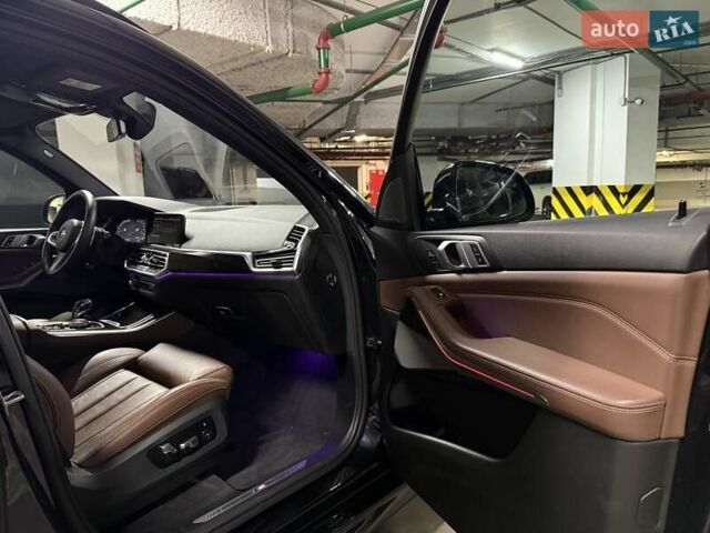 Черный БМВ Х5, объемом двигателя 3 л и пробегом 129 тыс. км за 65500 $, фото 74 на Automoto.ua