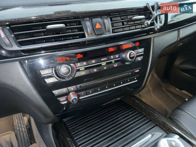 Черный БМВ Х5, объемом двигателя 2 л и пробегом 100 тыс. км за 29900 $, фото 47 на Automoto.ua