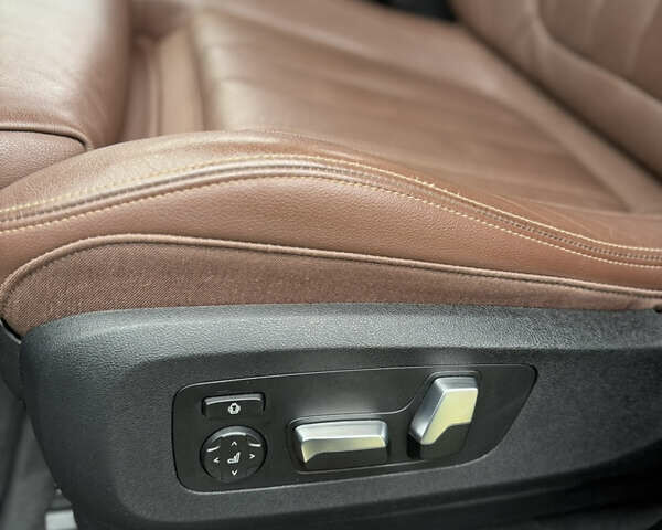 Черный БМВ Х5, объемом двигателя 3 л и пробегом 249 тыс. км за 36000 $, фото 33 на Automoto.ua