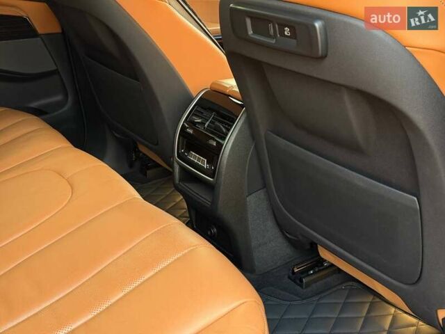 Чорний БМВ Х5, об'ємом двигуна 3 л та пробігом 148 тис. км за 49500 $, фото 38 на Automoto.ua