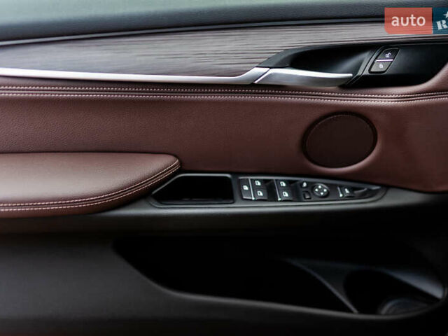 Черный БМВ Х5, объемом двигателя 2 л и пробегом 80 тыс. км за 37000 $, фото 7 на Automoto.ua