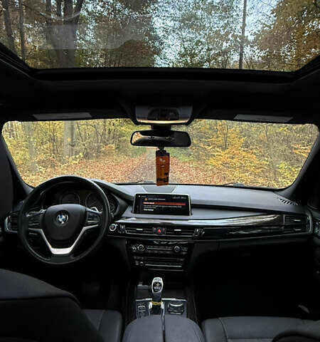 Черный БМВ Х5, объемом двигателя 2.98 л и пробегом 100 тыс. км за 28900 $, фото 6 на Automoto.ua