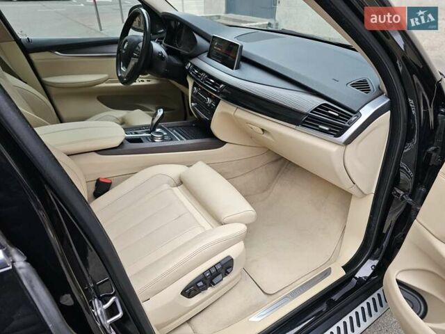 Черный БМВ Х5, объемом двигателя 2 л и пробегом 144 тыс. км за 33999 $, фото 66 на Automoto.ua