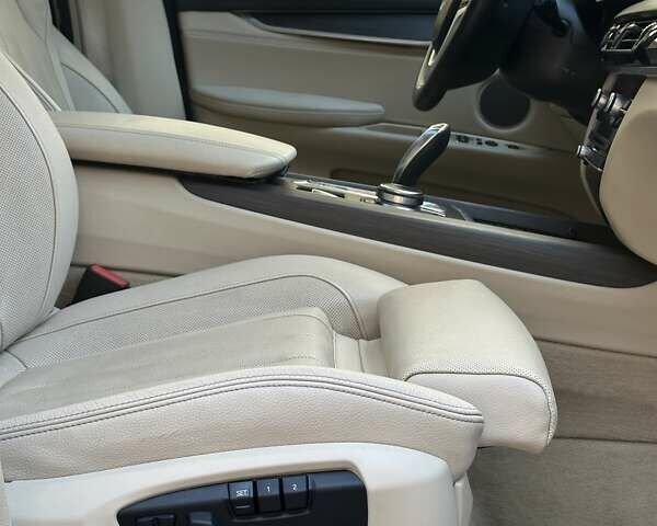 Черный БМВ Х5, объемом двигателя 2 л и пробегом 143 тыс. км за 34500 $, фото 61 на Automoto.ua
