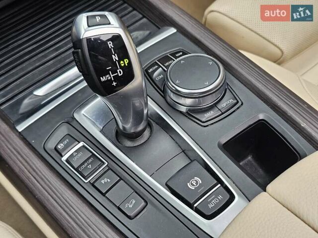 Черный БМВ Х5, объемом двигателя 2 л и пробегом 144 тыс. км за 33999 $, фото 61 на Automoto.ua