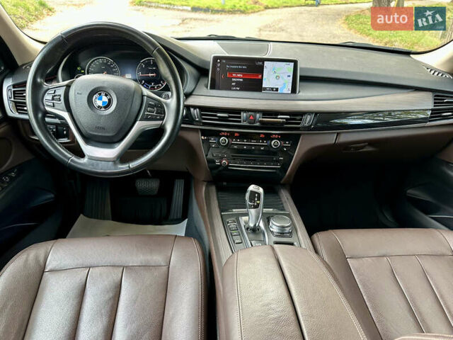 Черный БМВ Х5, объемом двигателя 2 л и пробегом 126 тыс. км за 29950 $, фото 12 на Automoto.ua