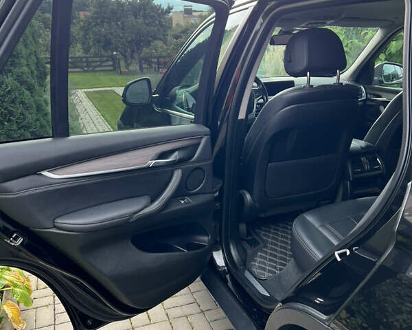 Чорний БМВ Х5, об'ємом двигуна 2 л та пробігом 96 тис. км за 34999 $, фото 16 на Automoto.ua