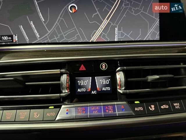 Черный БМВ Х5, объемом двигателя 3 л и пробегом 129 тыс. км за 65500 $, фото 52 на Automoto.ua