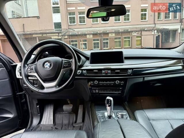 Чорний БМВ Х5, об'ємом двигуна 2 л та пробігом 175 тис. км за 29000 $, фото 3 на Automoto.ua