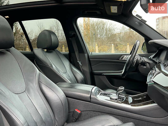 Чорний БМВ Х5, об'ємом двигуна 3 л та пробігом 200 тис. км за 40500 $, фото 25 на Automoto.ua